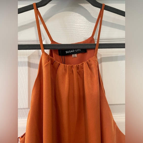 NWT SUGARLIPS Rust Orange Halter Top - Picture 3 of 6